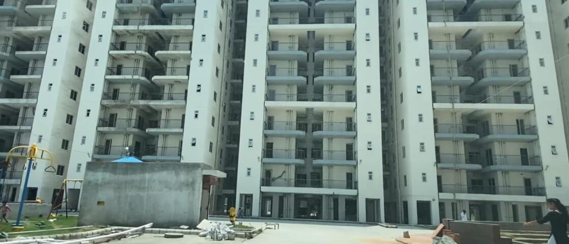 mobile-c02vq3a_1754484226_629326073 flat on rent in delhi